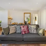 Whome Premium View 2-Bed Great For R Workers & Families