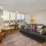 Whome Premium View 2-Bed Great For R Workers & Families